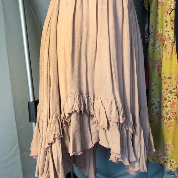 Adella lace mini dress in Rose - Picture 4 of 8